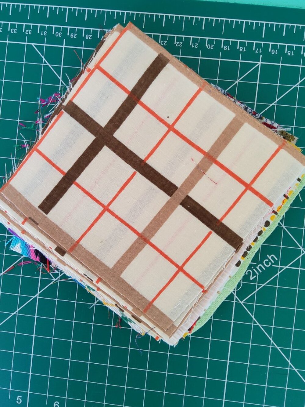 Assorted Antique Fabric Squares PrintsBundle, Quilting Charm Pack, Geometric Lot - Picture 6 of 7